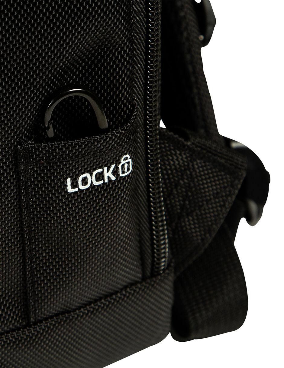 Mochila con portalaptop impermeable 10