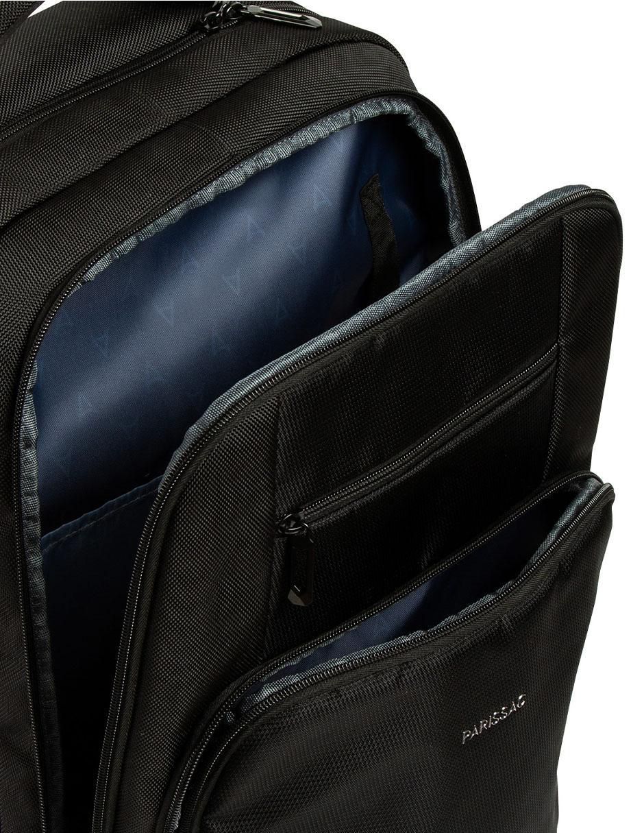 Mochila con portalaptop impermeable 10