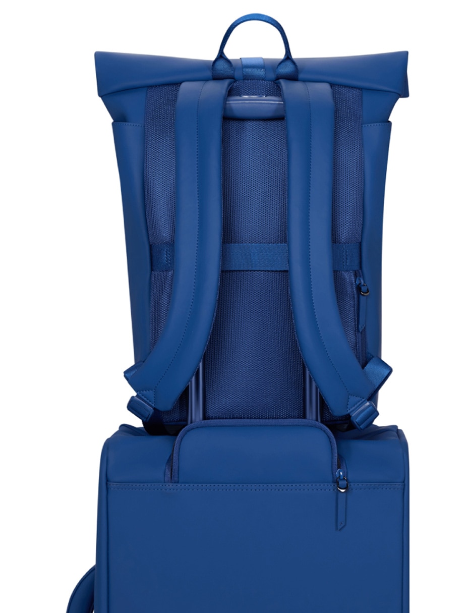 Mochila para viaje Lost in Berlin impermeable 4