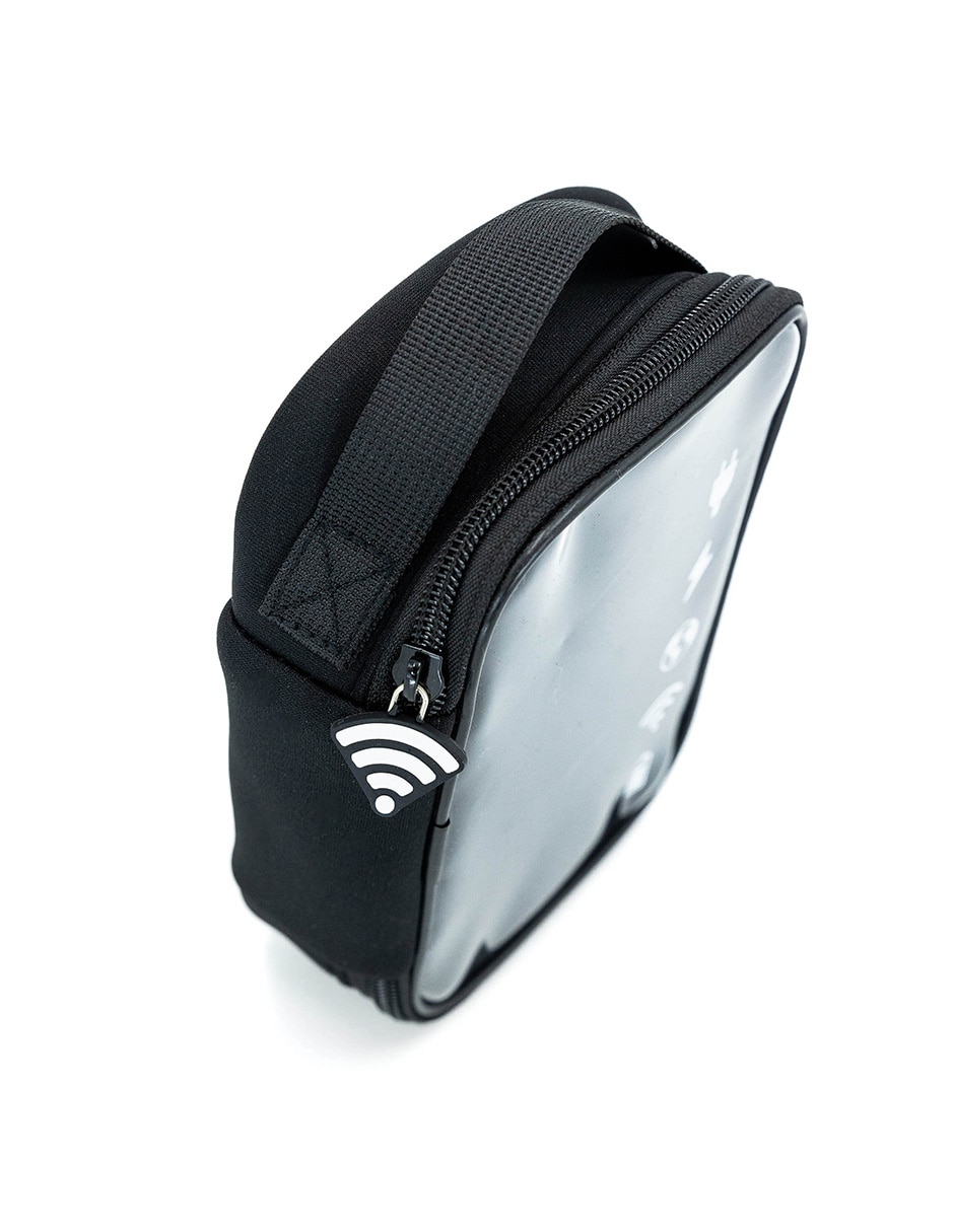 Esctuche para viaje